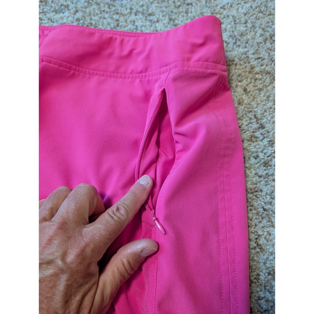 CHICOS cropped, lightweight PINK capri Pants,2/12, Stretchy performance, travel - Picture 9 of 12